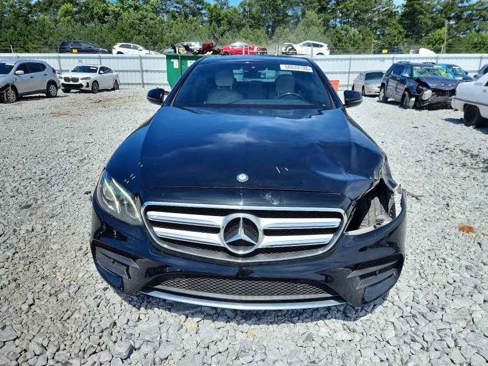 2017 MERCEDES-BENZ E 300  