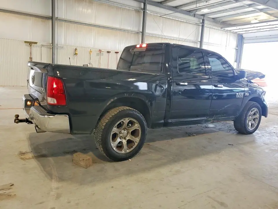 2018 RAM 1500 SLT  