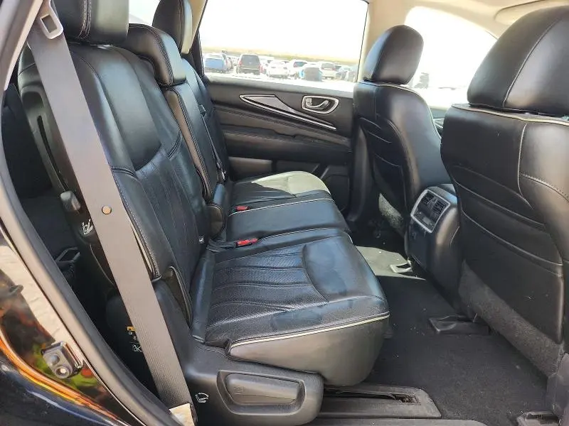 2016 INFINITI QX60 BASE  