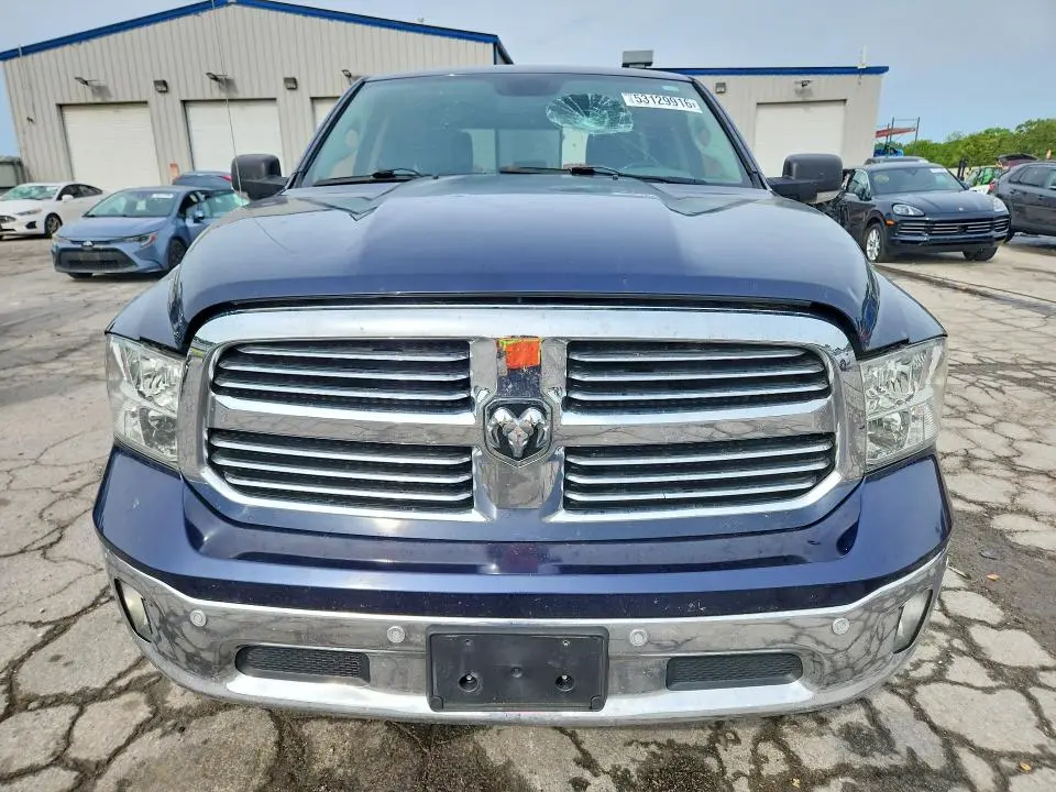 2014 RAM 1500 SLT  