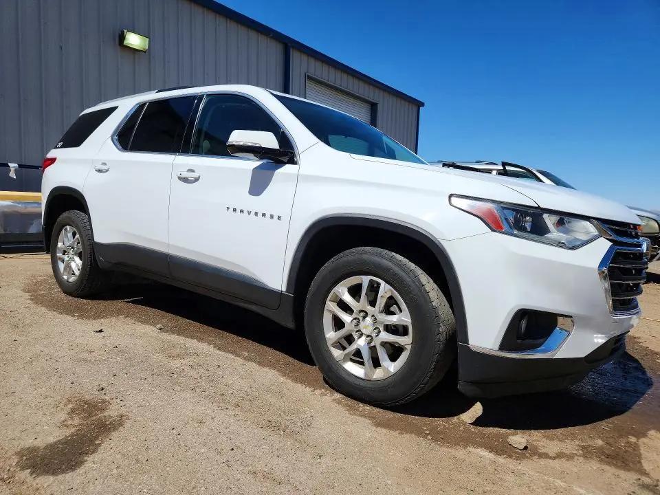 2018 CHEVROLET TRAVERSE LT  