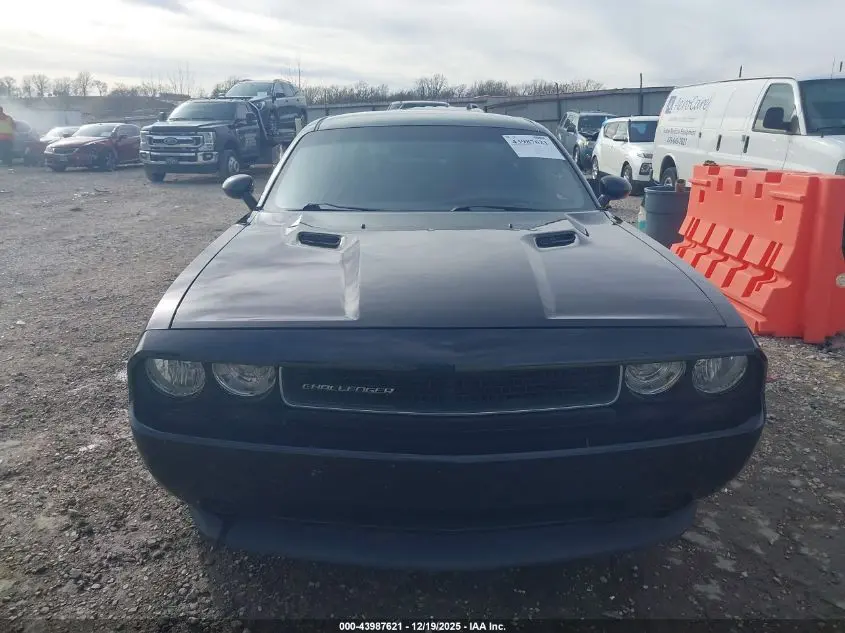 2014 DODGE CHALLENGER SXT