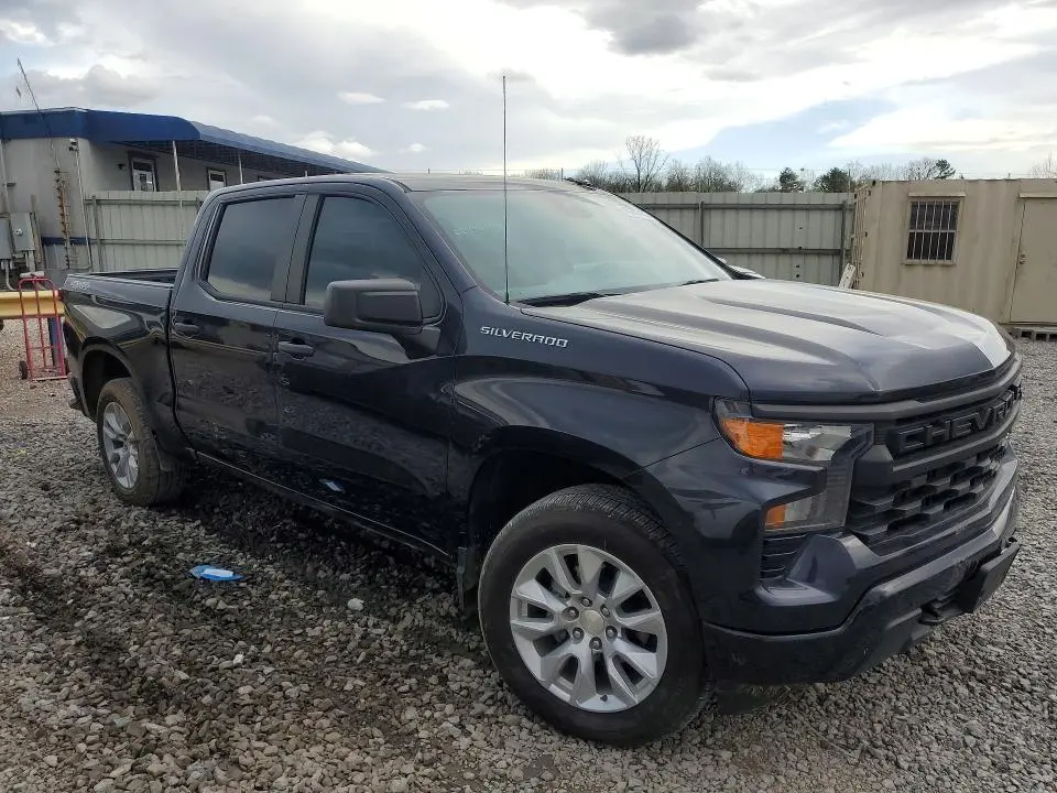 2022 CHEVROLET SILVERADO K1500 CUSTOM  