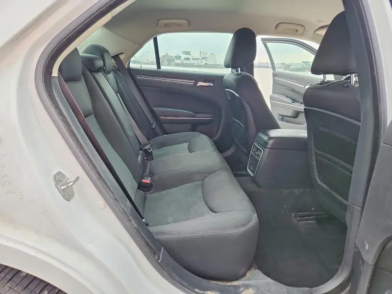 2019 CHRYSLER 300 TOURING  
