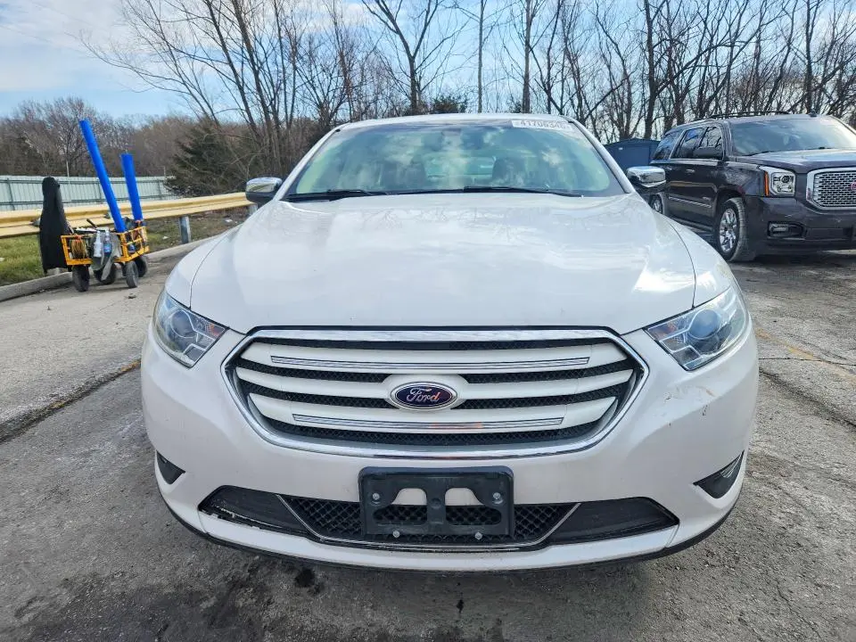 2016 FORD TAURUS LIMITED  