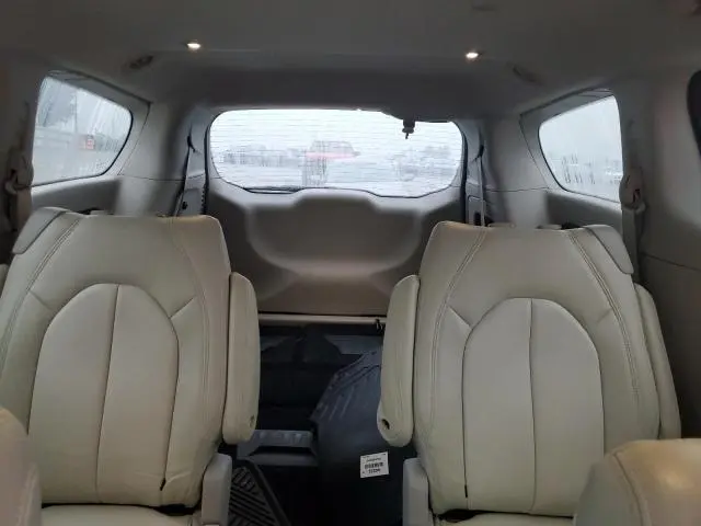 2017 CHRYSLER PACIFICA TOURING  