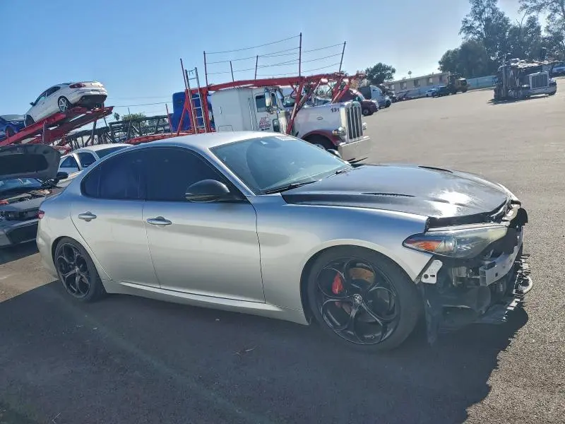 2019 ALFA ROMEO GIULIA TI  