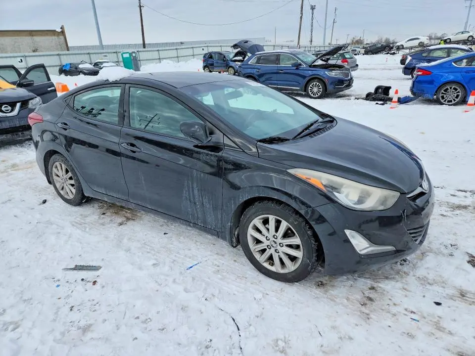 2014 HYUNDAI ELANTRA SE  