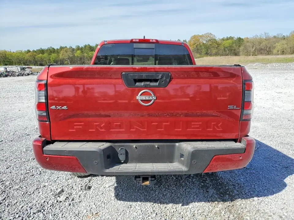 2024 NISSAN FRONTIER SL  