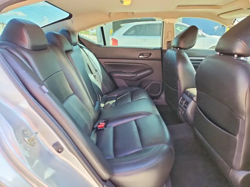 2019 NISSAN ALTIMA SV  