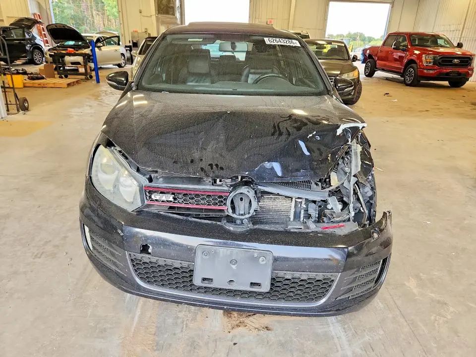 2013 VOLKSWAGEN GTI   