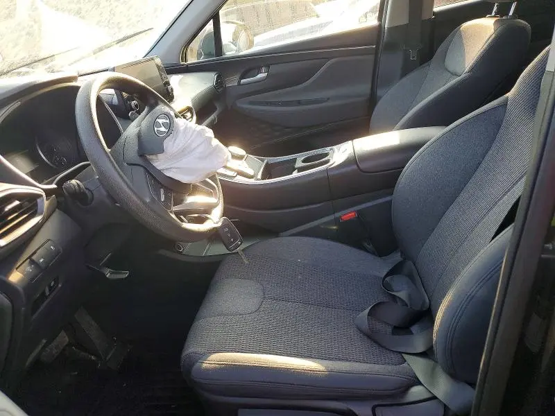 2022 HYUNDAI SANTA FE SE  
