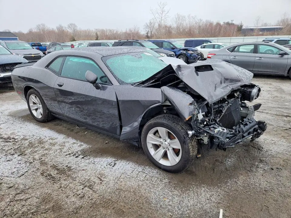2023 DODGE CHALLENGER SXT  