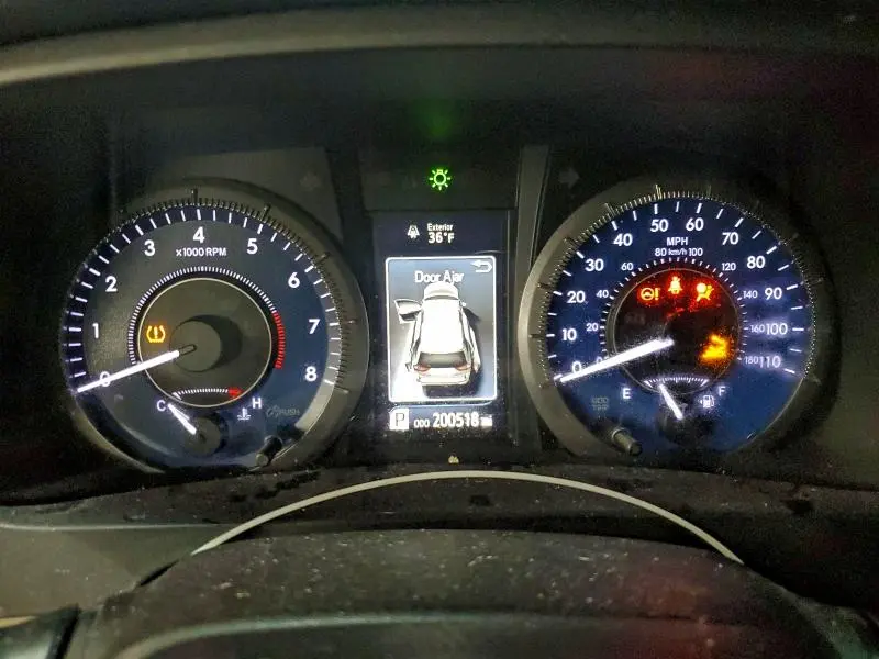 2015 TOYOTA SIENNA XLE  