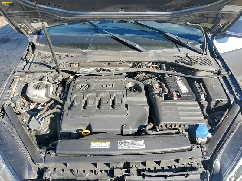 2015 VOLKSWAGEN GOLF SPORTWAGEN TDI S  