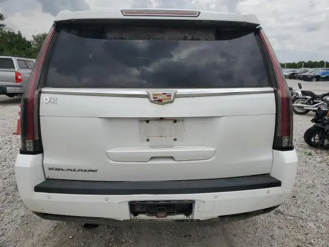2016 CADILLAC ESCALADE LUXURY  