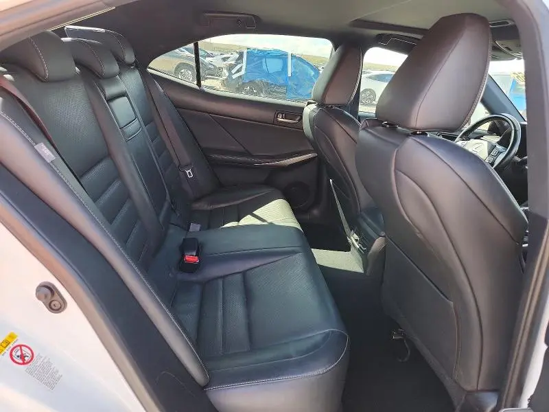 2017 LEXUS IS 300  