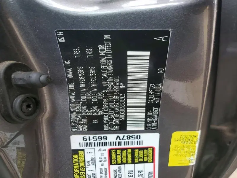 2014 TOYOTA SIENNA XLE 7-PASSENGER  