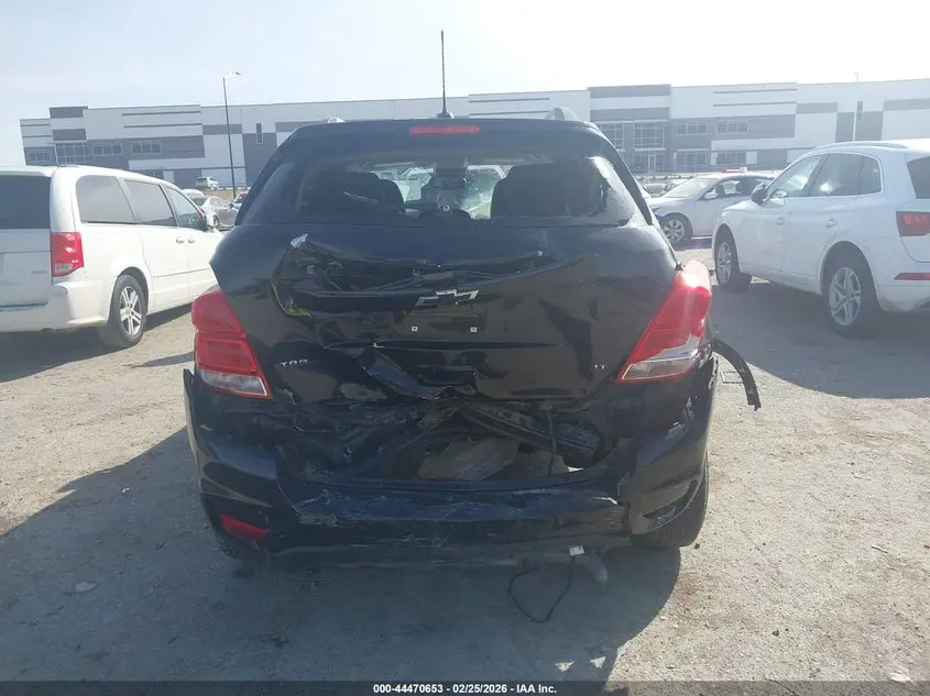 2020 CHEVROLET TRAX FWD LT