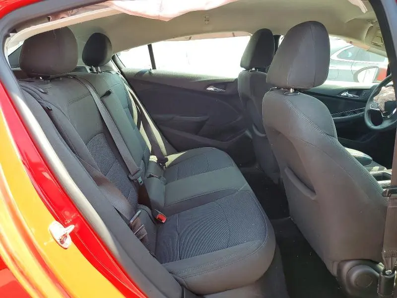 2017 CHEVROLET CRUZE LT  