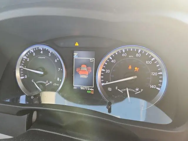 2017 TOYOTA HIGHLANDER SE  