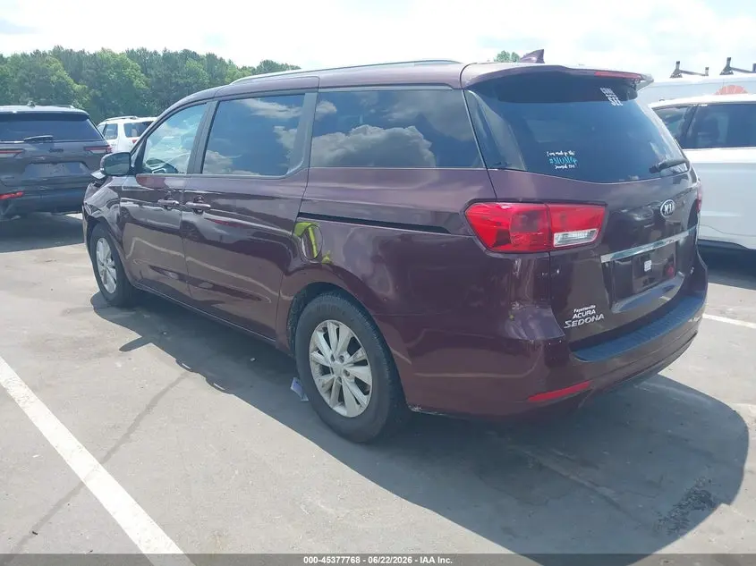 2016 KIA SEDONA LX