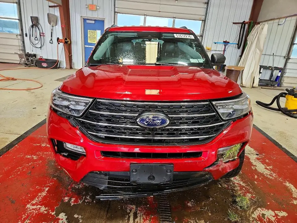 2022 FORD EXPLORER XLT  