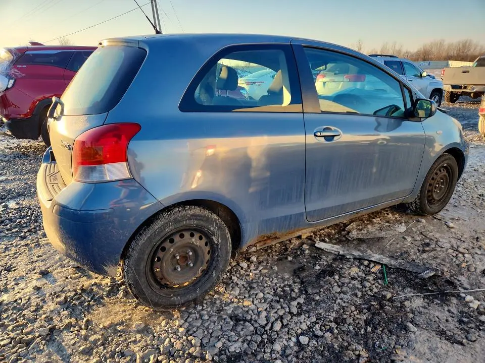 2010 TOYOTA YARIS BASE  