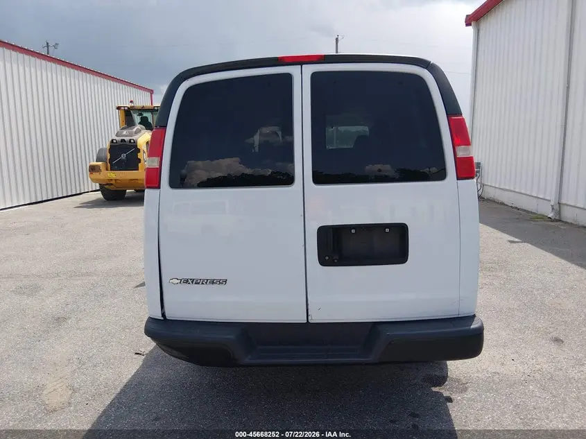 2018 CHEVROLET EXPRESS 2500 LS