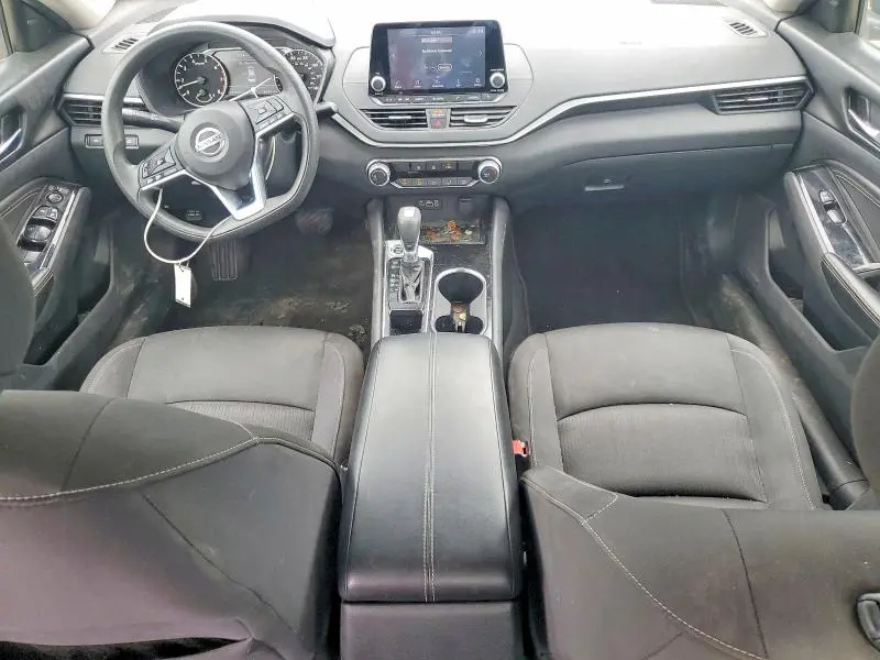 2021 NISSAN ALTIMA SV  