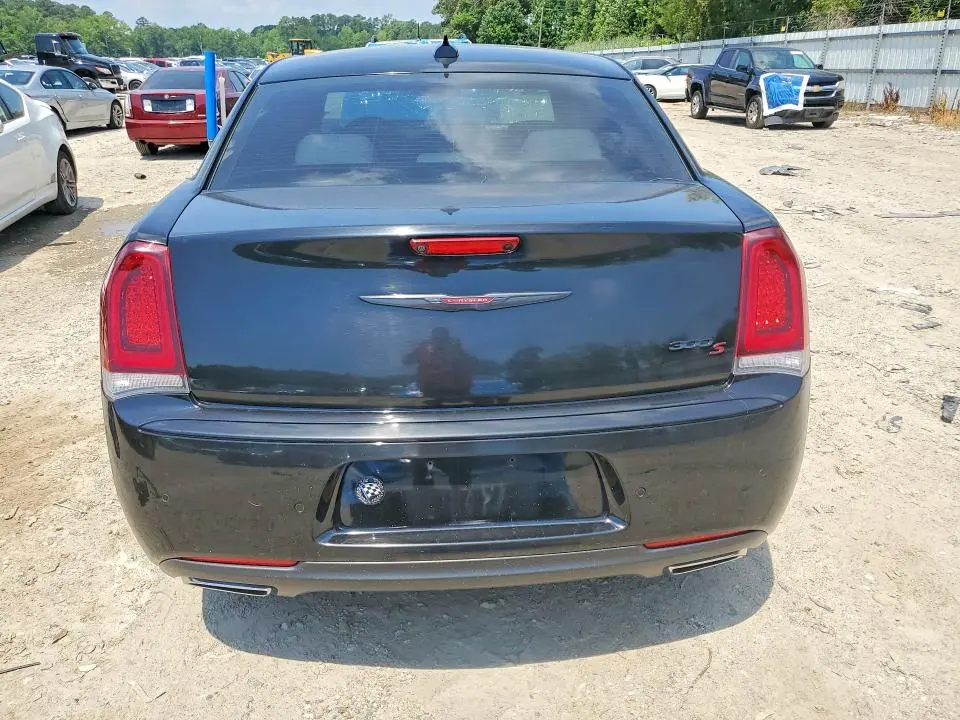 2021 CHRYSLER 300 S  