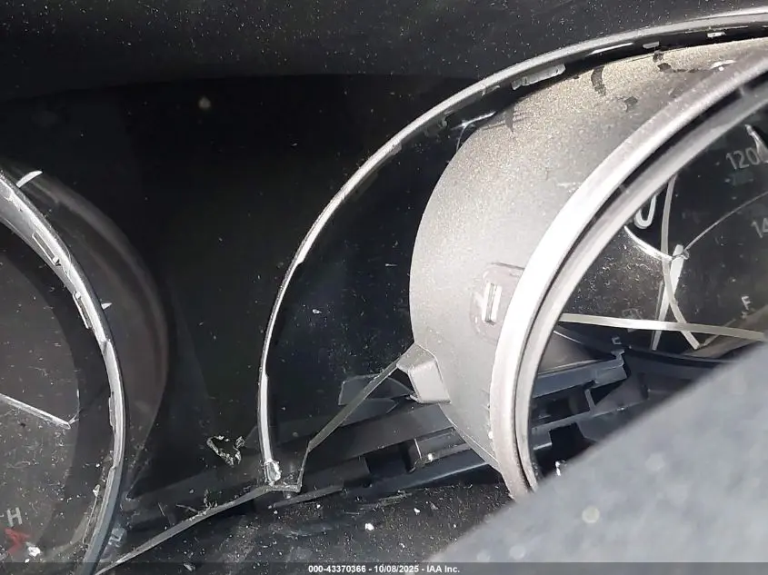 2018 TOYOTA C-HR XLE PREMIUM