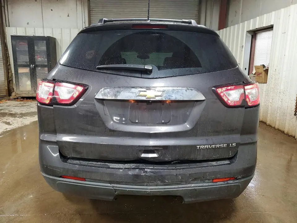 2014 CHEVROLET TRAVERSE LS  