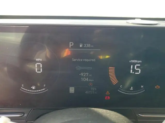 2024 HYUNDAI KONA SE  