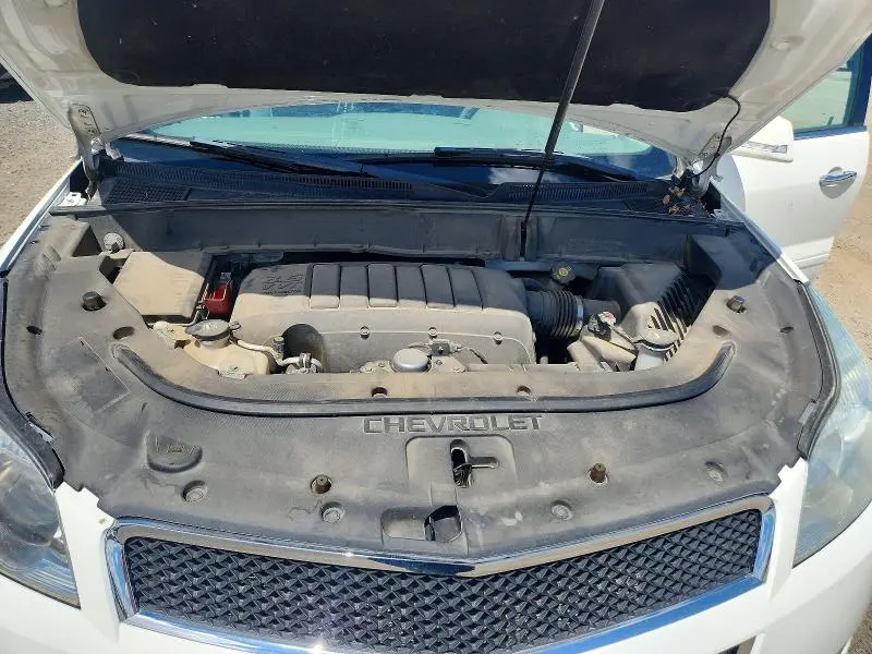 2012 CHEVROLET TRAVERSE LT  