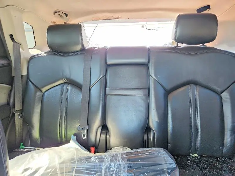 2010 CADILLAC SRX PERFORMANCE COLLECTION  