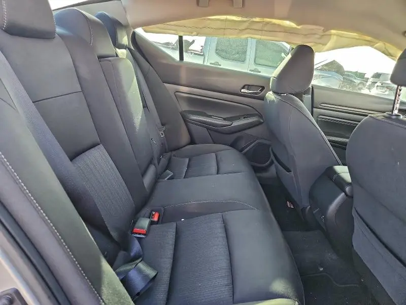 2019 NISSAN ALTIMA S  