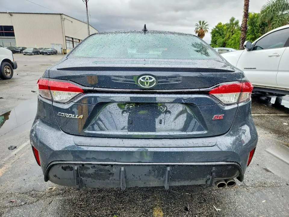 2025 TOYOTA COROLLA SE  