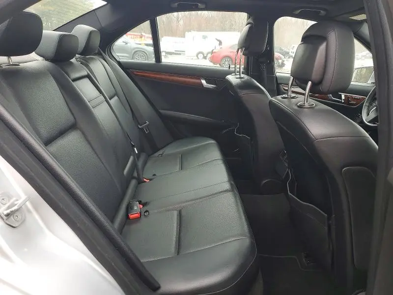 2011 MERCEDES-BENZ C 300 4MATIC  