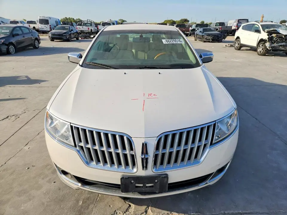 2012 LINCOLN MKZ   