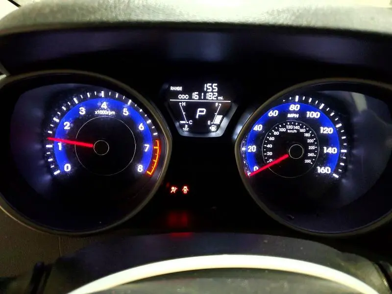 2013 HYUNDAI ELANTRA GLS  