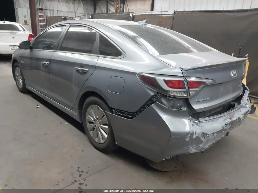 2016 HYUNDAI SONATA HYBRID SE