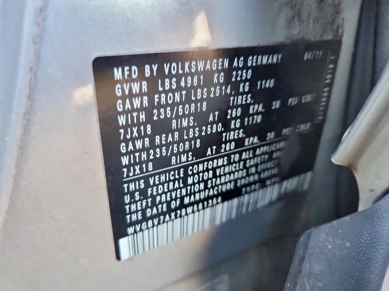 2011 VOLKSWAGEN TIGUAN S  