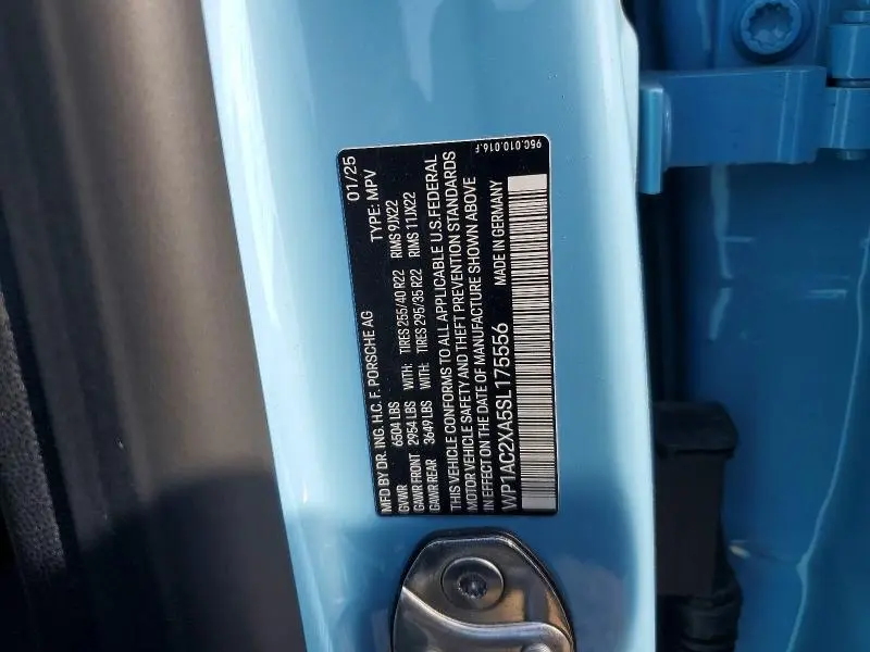 2025 PORSCHE MACAN TURBO  