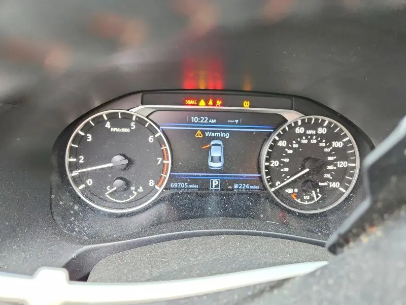 2022 NISSAN ALTIMA SR  