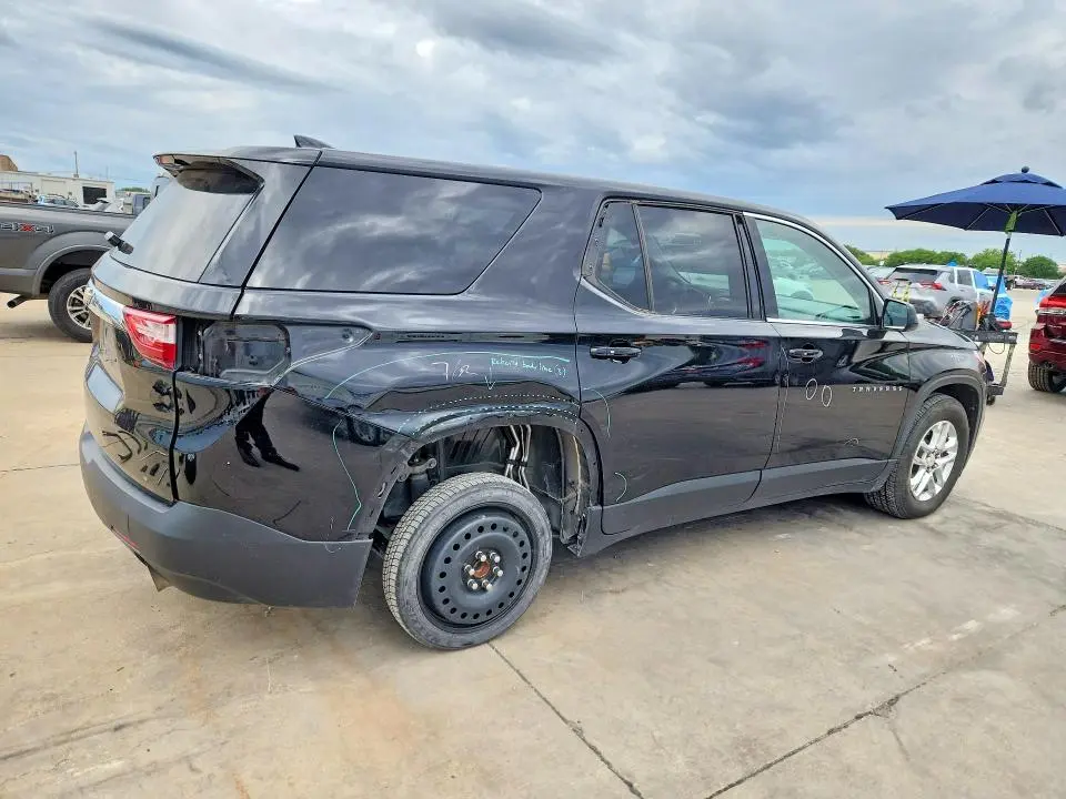 2019 CHEVROLET TRAVERSE LS  