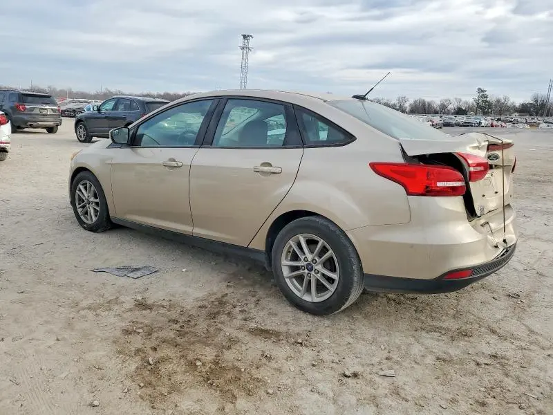 2017 FORD FOCUS SE  