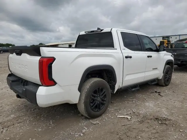 2025 TOYOTA TUNDRA CREWMAX SR  