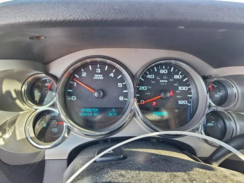 2011 CHEVROLET SILVERADO K1500 LT  