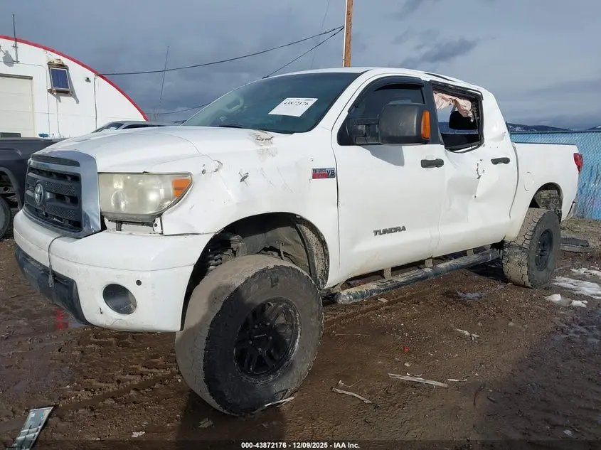 2010 TOYOTA TUNDRA SR5 5.7L V8